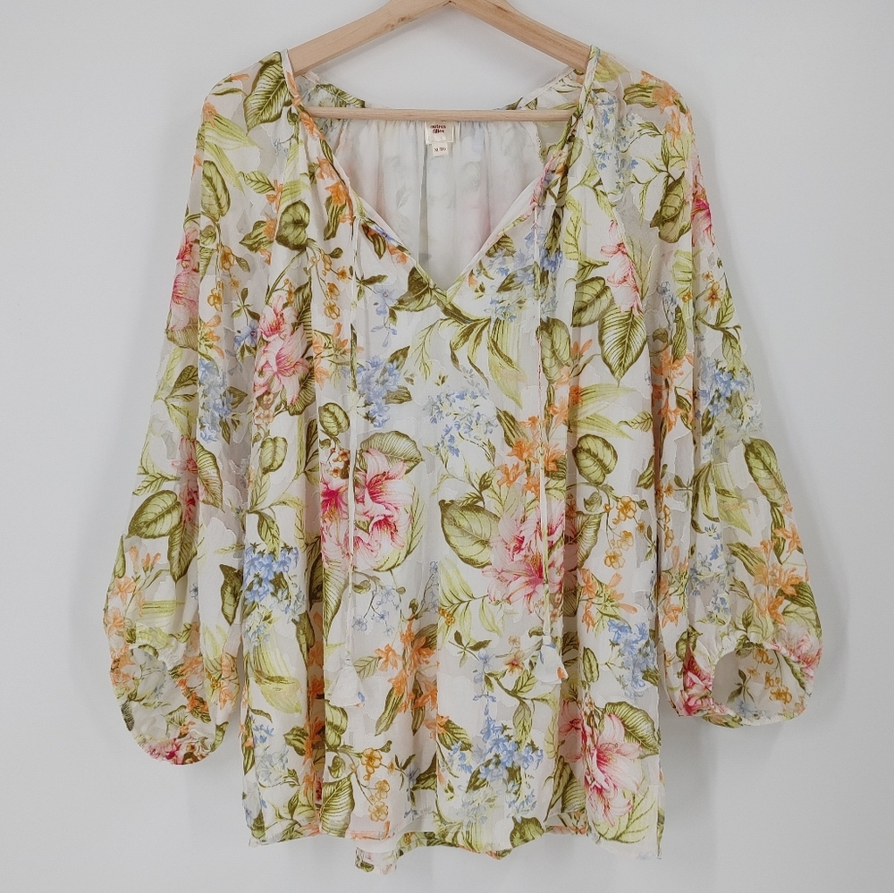 Women's Floral V-Neck Blouse - Cream